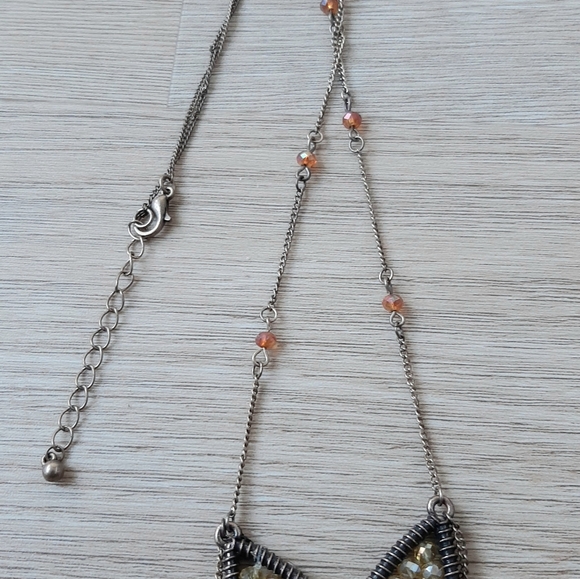 Chevron beaded statement necklace - Picture 3 of 7